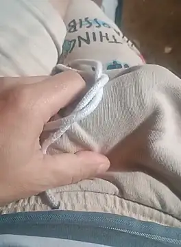 ScrawnyMotor3 online show from October 7, 2025, 8:04 am