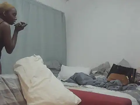 Sexxybella27 online show from March 3, 2026, 7:54 pm