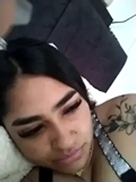 Charlotte cutee18 online show from October 28, 2025, 5:12 pm