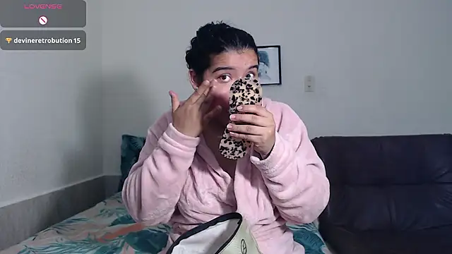 agata 22 online show from February 3, 2026, 3:15 am