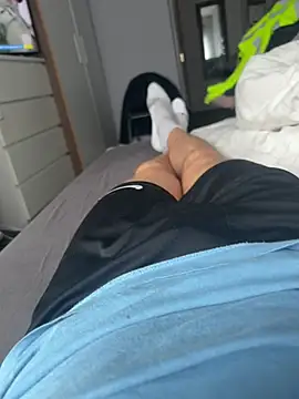 Snapshot of Arthur2288@xh chatting on February 8, 2026, 1:20 pm Arthur2288xh online show from February 8, 2026, 1:20 pm