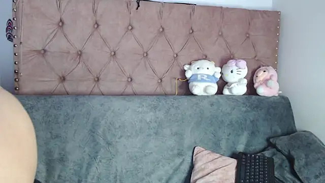 Snapshot of missbella1 chatting on September 25, 2025, 8:26 pm missbella1 online show from September 25, 2025, 8:26 pm