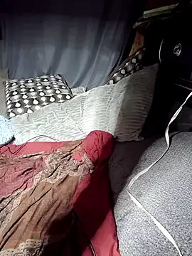 cdressupdiva online show from March 30, 2026, 9:44 am