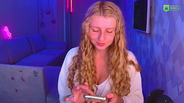 AmaliaQueen online show from September 27, 2025, 2:45 pm