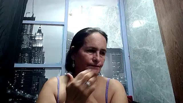 Nastylatinaxxx online show from November 6, 2025, 12:31 pm