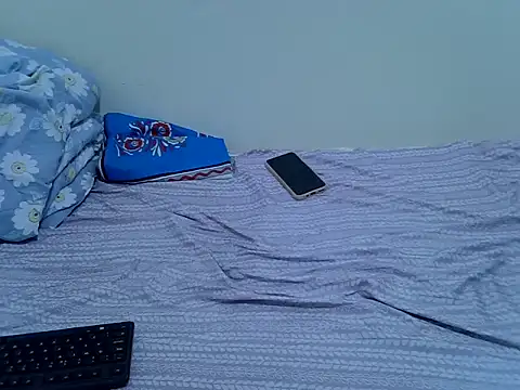 Snapshot of pretty_leila2 chatting on November 15, 2025, 7:51 pm pretty leila2 online show from November 15, 2025, 7:51 pm