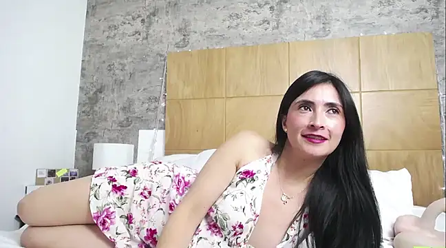 JainaRogers online show from March 14, 2025, 7:55 pm