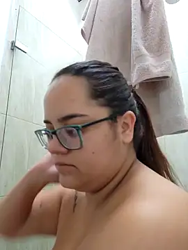 RachellGraham online show from December 14, 2025, 1:39 pm