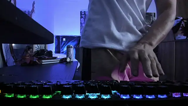 Snapshot of Sisoyalejo420 chatting on January 15, 2026, 12:47 am Sisoyalejo420 online show from January 15, 2026, 12:47 am