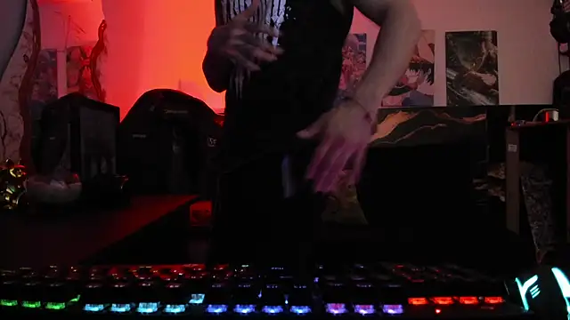 Snapshot of Sisoyalejo420 chatting on December 22, 2025, 4:56 am Sisoyalejo420 online show from December 22, 2025, 4:56 am