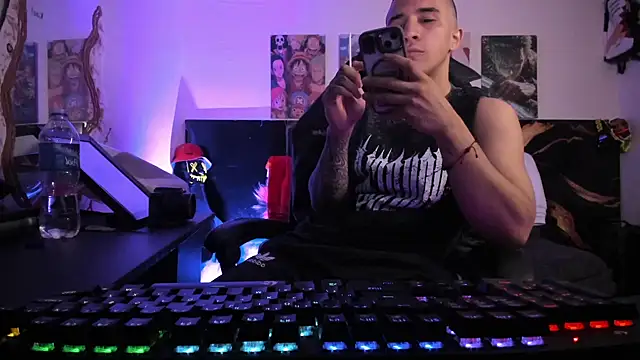 Snapshot of Sisoyalejo420 chatting on November 28, 2025, 7:58 pm Sisoyalejo420 online show from November 28, 2025, 7:58 pm