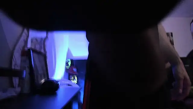 Snapshot of Sisoyalejo420 chatting on December 19, 2025, 3:14 pm Sisoyalejo420 online show from December 19, 2025, 3:14 pm