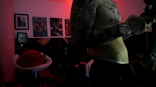 Snapshot of Sisoyalejo420 chatting on October 14, 2025, 3:23 pm Sisoyalejo420 online show from October 14, 2025, 3:23 pm