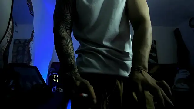 Snapshot of Sisoyalejo420 chatting on November 22, 2025, 3:55 pm Sisoyalejo420 online show from November 22, 2025, 3:55 pm