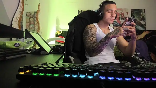 Snapshot of Sisoyalejo420 chatting on December 4, 2025, 5:12 pm Sisoyalejo420 online show from December 4, 2025, 5:12 pm