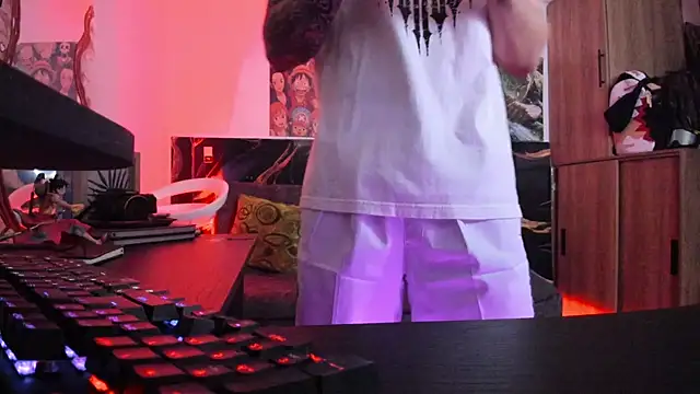 Snapshot of Sisoyalejo420 chatting on January 14, 2026, 3:32 am Sisoyalejo420 online show from January 14, 2026, 3:32 am