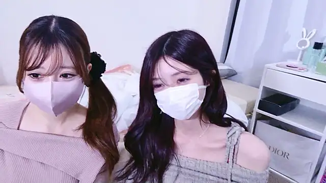 Snapshot of POCARI_SWEAT chatting on March 22, 2026, 2:40 pm POCARI SWEAT online show from March 22, 2026, 2:40 pm