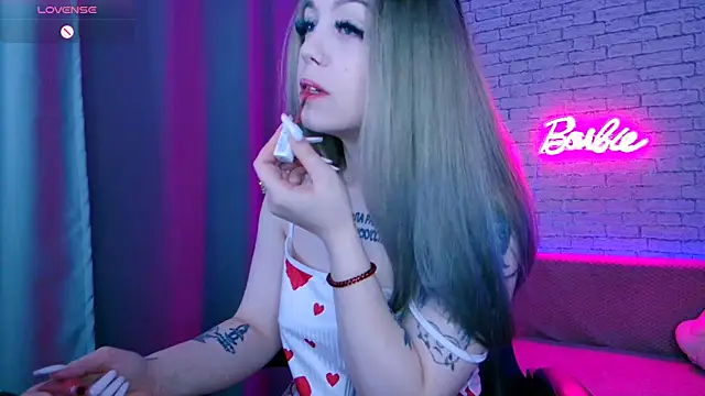 Snapshot of -Stacyy- chatting on March 9, 2025, 1:04 am -Stacyy- online show from March 9, 2025, 1:04 am