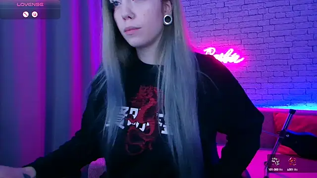 Snapshot of -Stacyy- chatting on February 8, 2025, 4:14 am -Stacyy- online show from February 8, 2025, 4:14 am