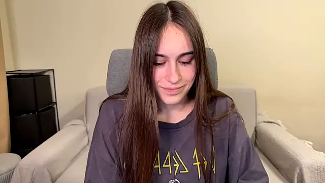 AliceKolltt online show from February 19, 2026, 8:17 pm