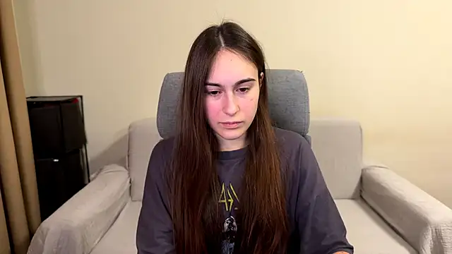 AliceKolltt online show from March 17, 2026, 9:18 pm