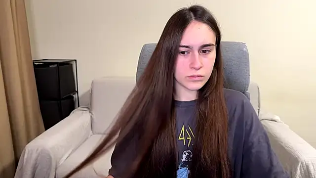 AliceKolltt online show from March 30, 2026, 8:21 pm