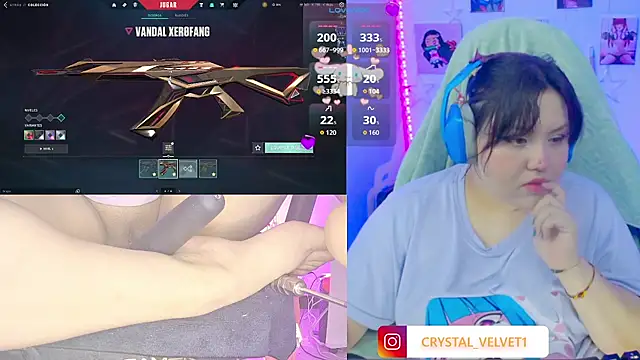 crystal7u7 online show from October 14, 2025, 8:09 pm