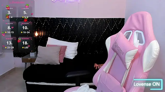 Aabby lee online show from October 11, 2025, 6:42 pm