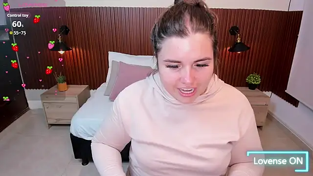 Aabby lee online show from November 3, 2025, 7:06 pm