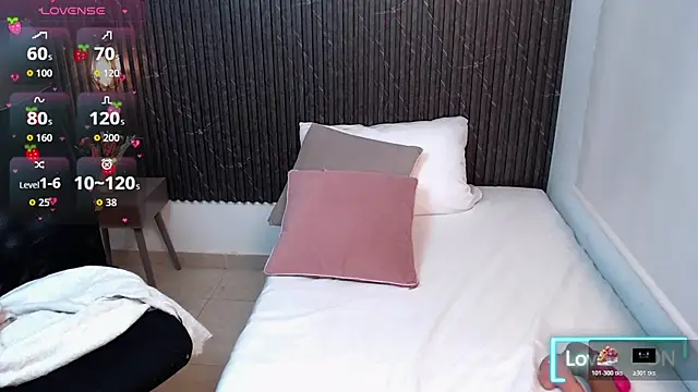 Aabby lee online show from November 4, 2025, 7:17 pm