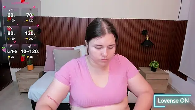 Aabby lee online show from October 24, 2025, 7:13 pm