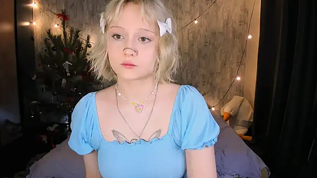 MariaMango online show from January 5, 2026, 8:34 pm