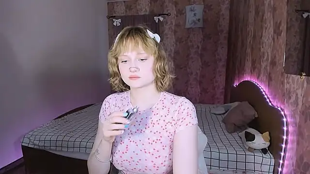 MariaMango online show from March 10, 2026, 3:32 am