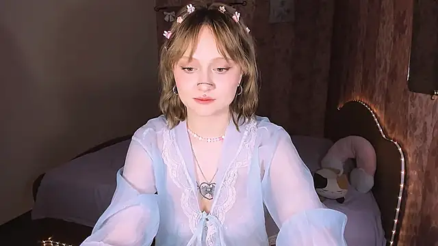 MariaMango online show from April 24, 2026, 12:34 am