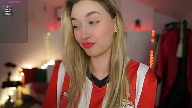 Alexis   Texas online show from February 19, 2025, 7:59 pm