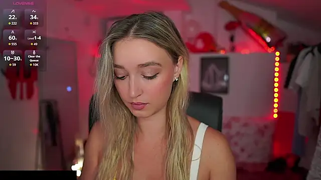 Alexis   Texas online show from September 9, 2025, 1:09 pm