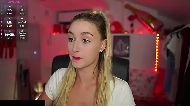 Alexis   Texas online show from September 12, 2025, 6:40 pm