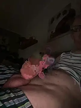 Frank22xx online show from April 11, 2026, 8:12 pm