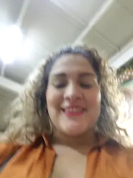 Sara smiiith211 online show from October 3, 2025, 12:25 am