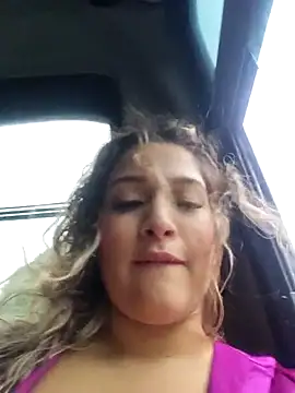 Sara smiiith211 online show from March 8, 2025, 10:56 pm