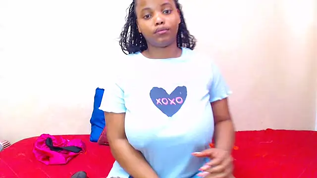 Xoli 11 online show from November 25, 2025, 12:38 pm