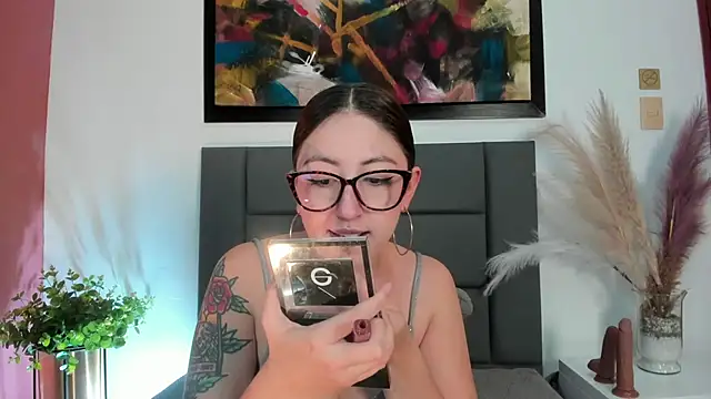 Emilywatsonn online show from January 15, 2026, 9:18 pm