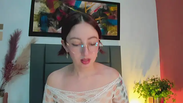 Emilywatsonn online show from March 14, 2025, 12:21 am