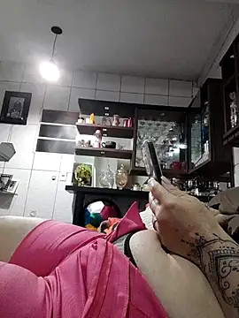 marcialoira online show from October 23, 2025, 11:47 pm