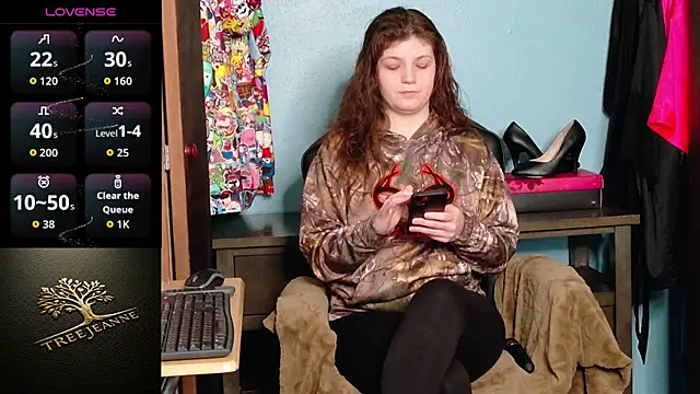 Snapshot of TreeJeanne chatting on January 18, 2026, 5:27 pm TreeJeanne online show from January 18, 2026, 5:27 pm