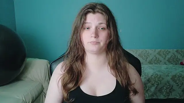 Snapshot of TreeJeanne chatting on June 21, 2026, 11:21 pm TreeJeanne online show from June 21, 2026, 11:21 pm
