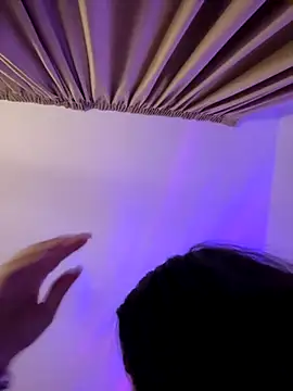 babyyboomm online show from September 12, 2025, 7:13 pm