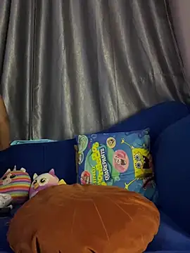 Snapshot of Cherrytowild chatting on July 1, 2026, 12:11 am Cherrytowild online show from July 1, 2026, 12:11 am