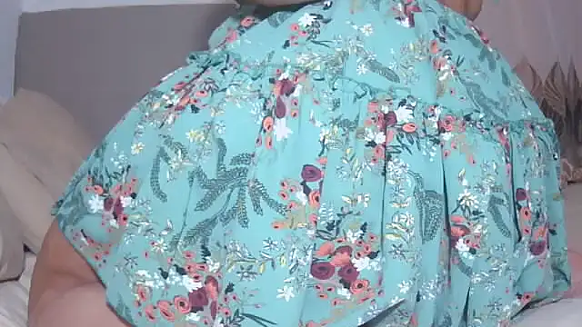 BustyThickyAss online show from November 11, 2025, 5:08 pm