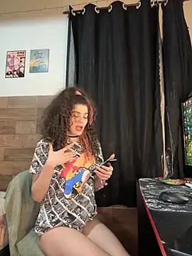 izumikarol online show from November 26, 2025, 3:50 am